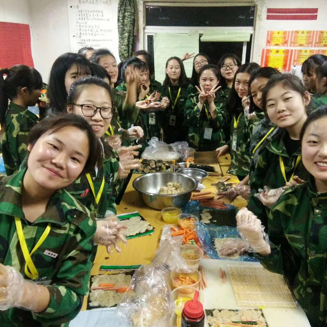 關(guān)于校園生活，你最快樂的記憶有哪些？