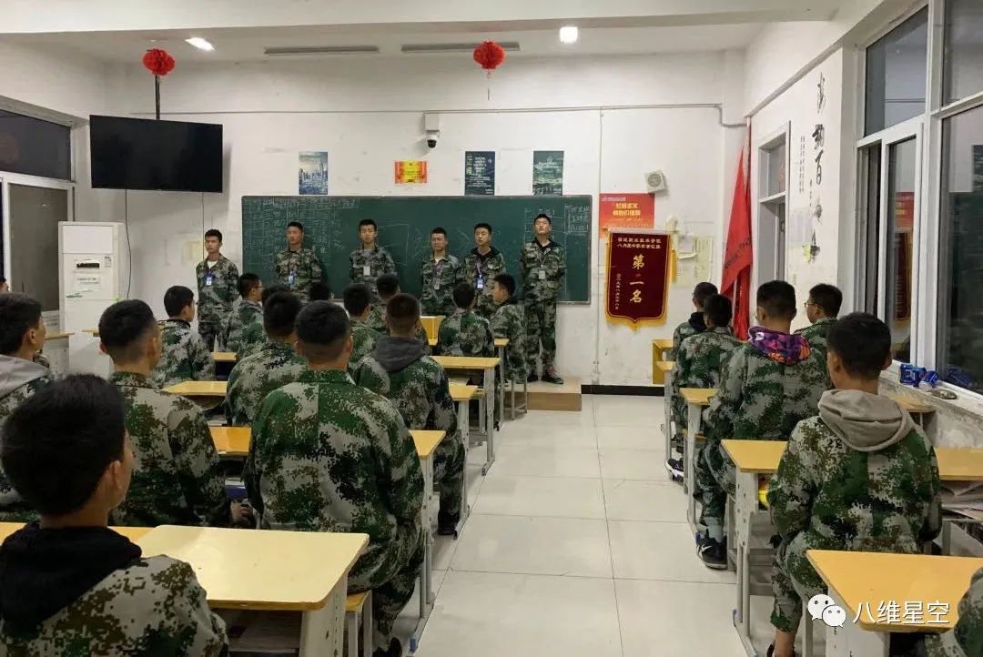 關(guān)于校園生活，你最快樂的記憶有哪些？